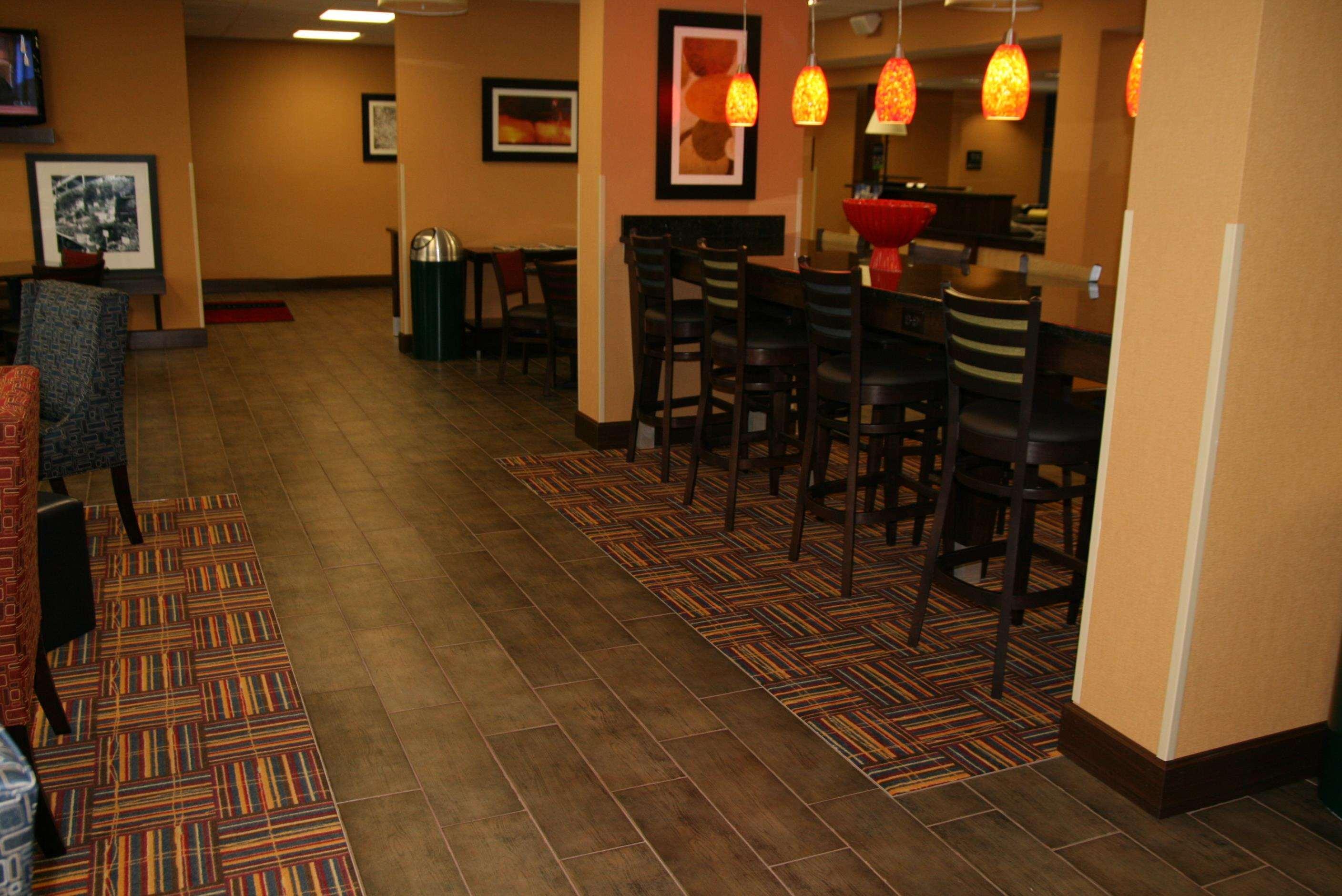 Hampton Inn Youngstown-North מסעדה תמונה